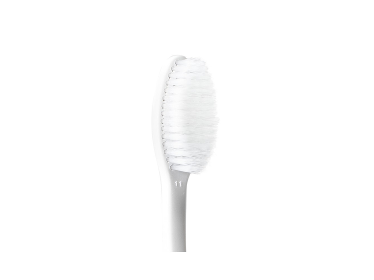 Cepillo Dental PHB plus sensitive 3