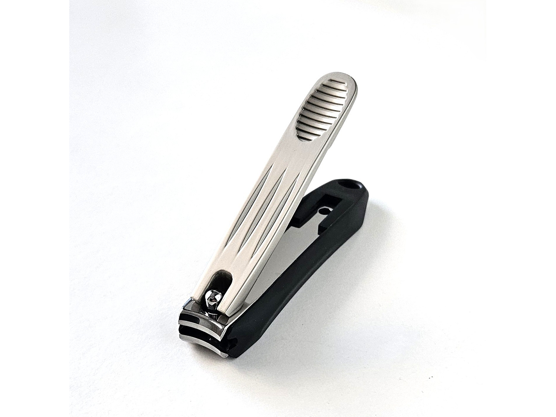 Cortauñas con Funda 6