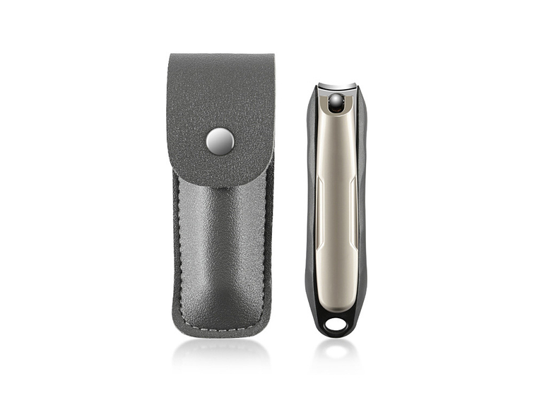 Cortauñas con Funda 2