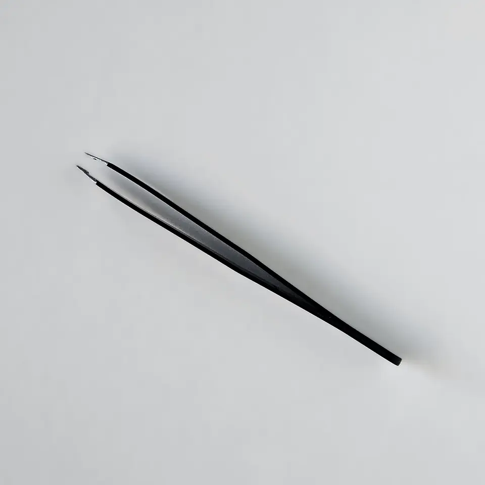 Pinza Negra 3