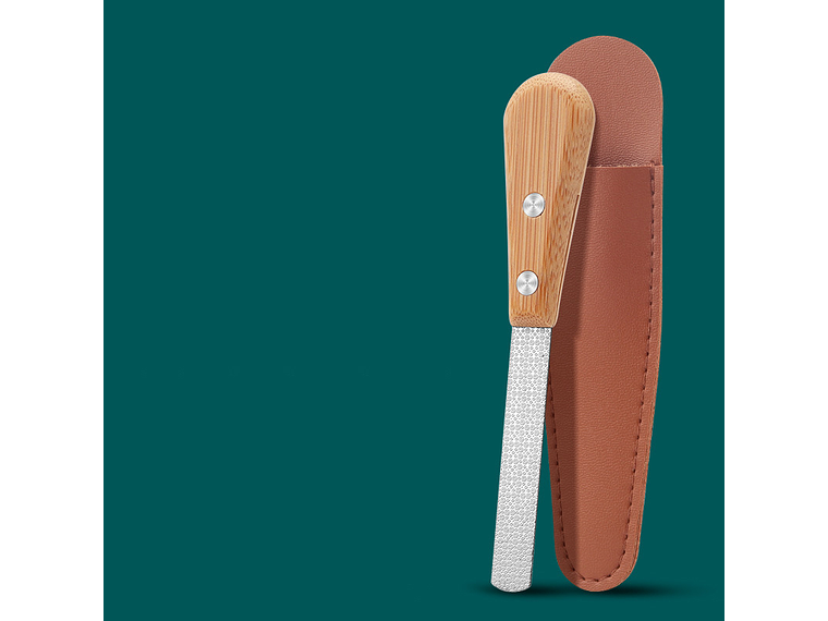 Lima con Mango de Madera 8