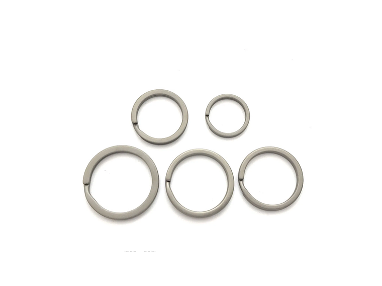 Argolla de Llavero de Titanio 1