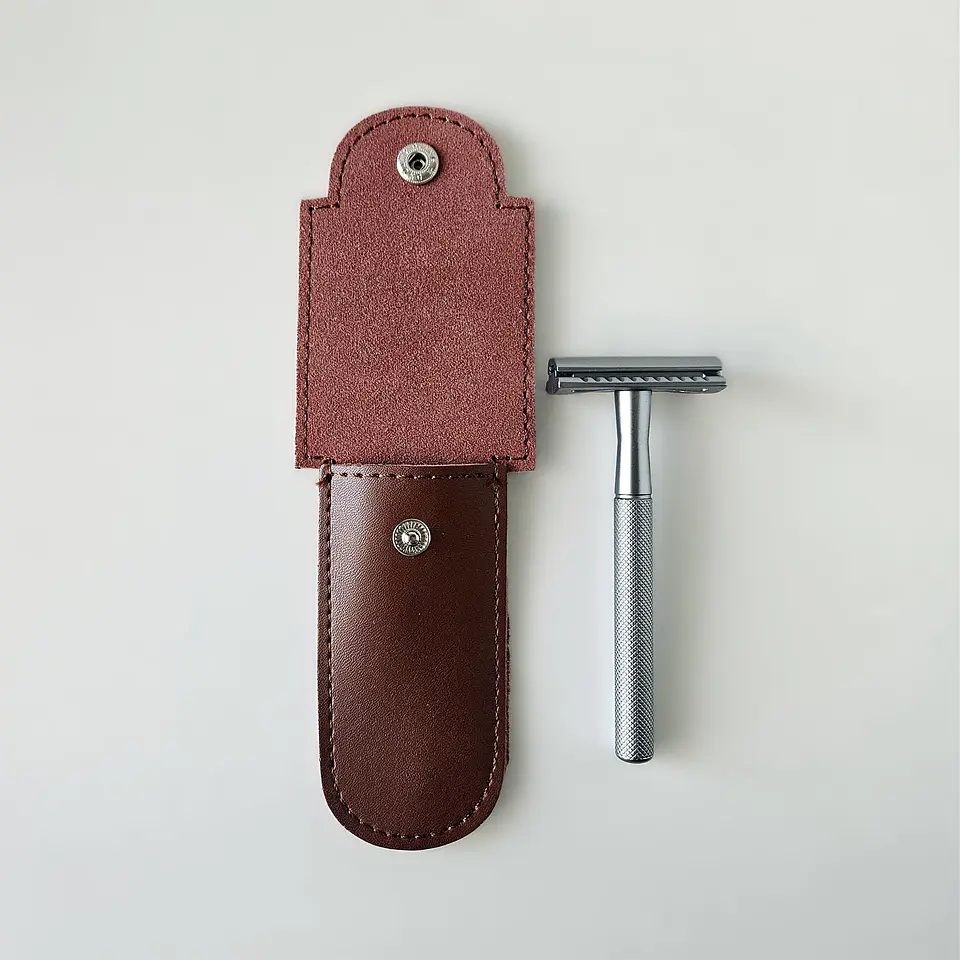 Funda #2 para Maquinilla de Seguridad 3