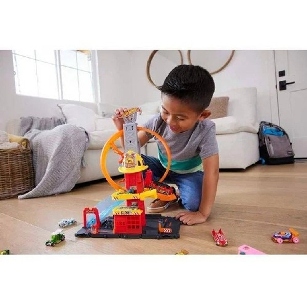 HOT WHEELS CITY SUPER ESTACION DE BOMBEROS 8