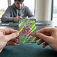 POKÉMON TCG LURANTIS EX PBL 096/084 ME05 PITCH BLACK FULL ART INGLÉS - Miniatura 3