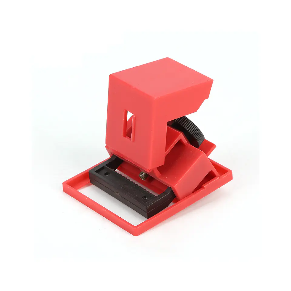 Bloqueo de Interruptor Trifásico 480V - 600V CBL 12 4