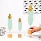 Set 3 Plumas Decorativas Metal y Oro — Toque Natural y Elegante para tu Espacio - Miniatura 1