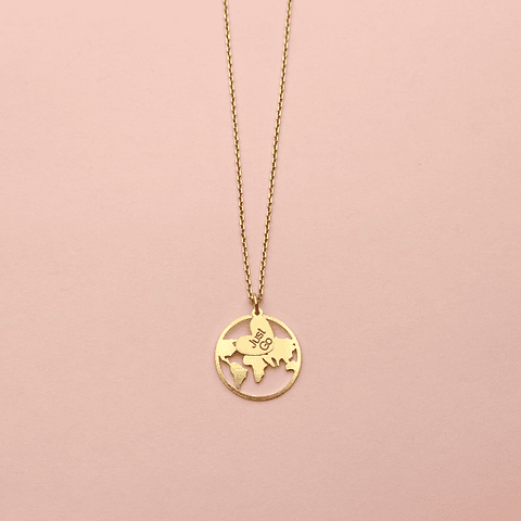 Colar com globo mais coração 