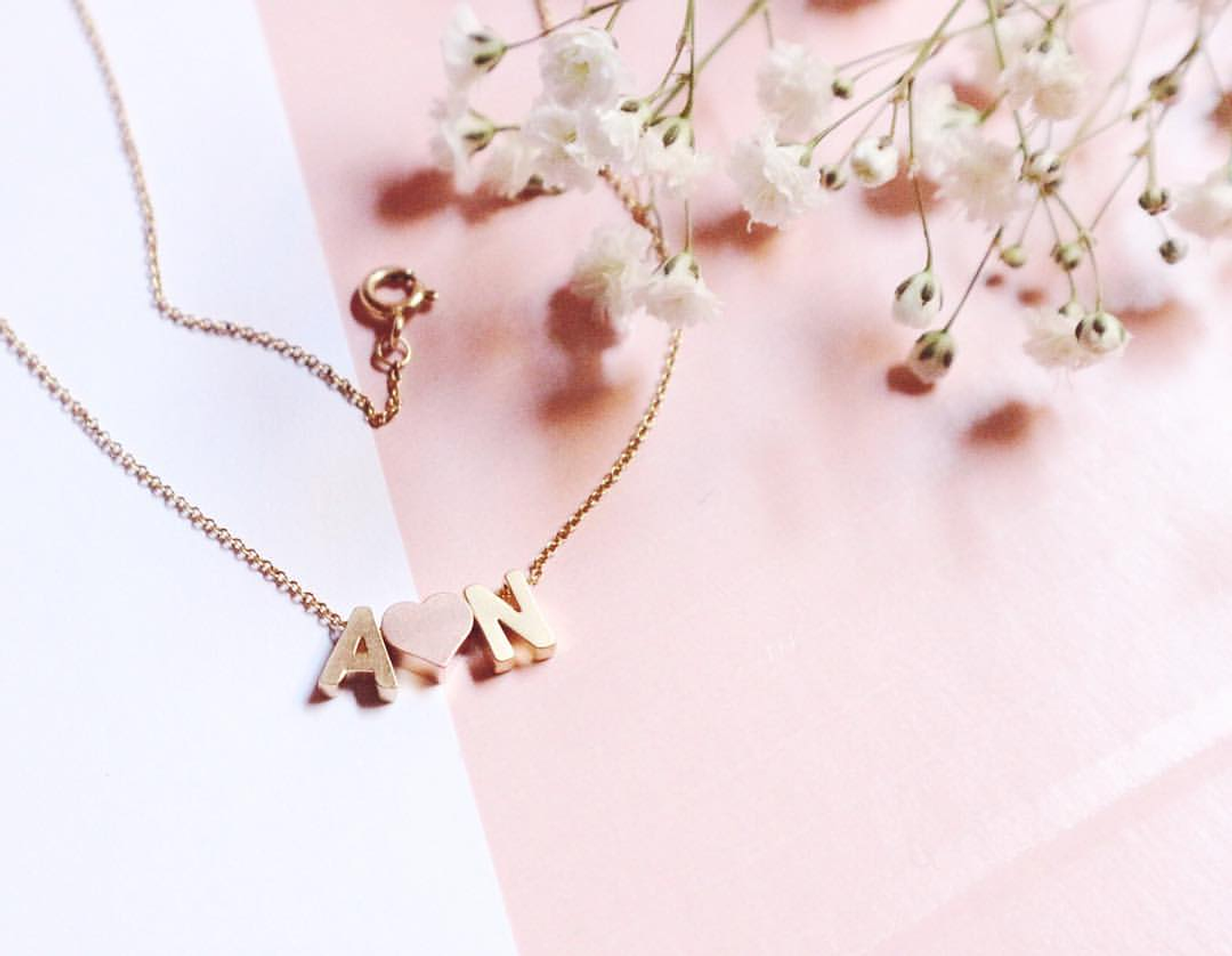 Colar letras + coração  4