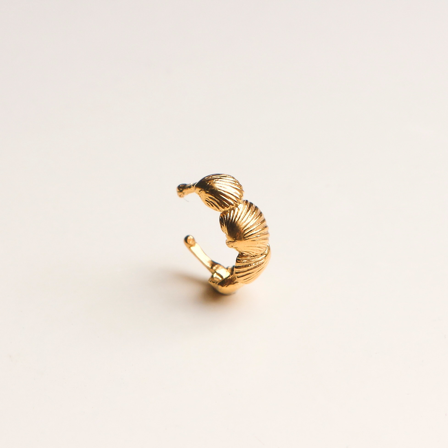 Ear cuff em conchinhas   1