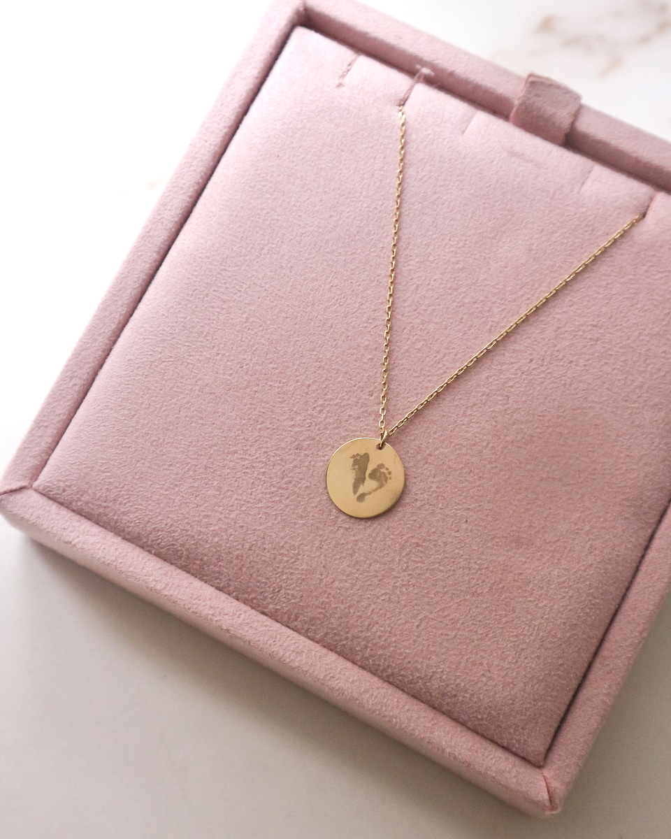 Colar medalha redonda com gravação 2