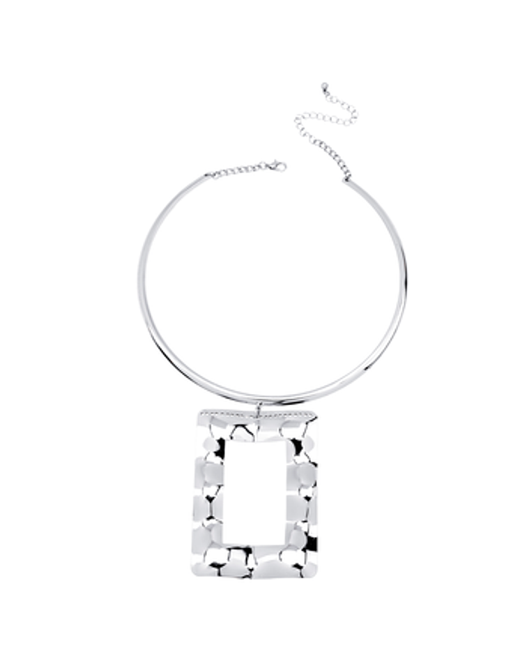 Set gargantilla y pendientes plateados