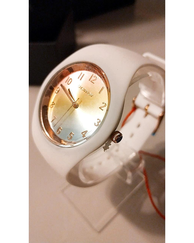 Reloj Blanco Tornasol