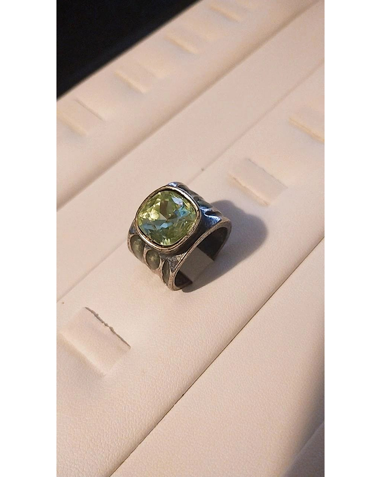 Anillo envejecido verde 