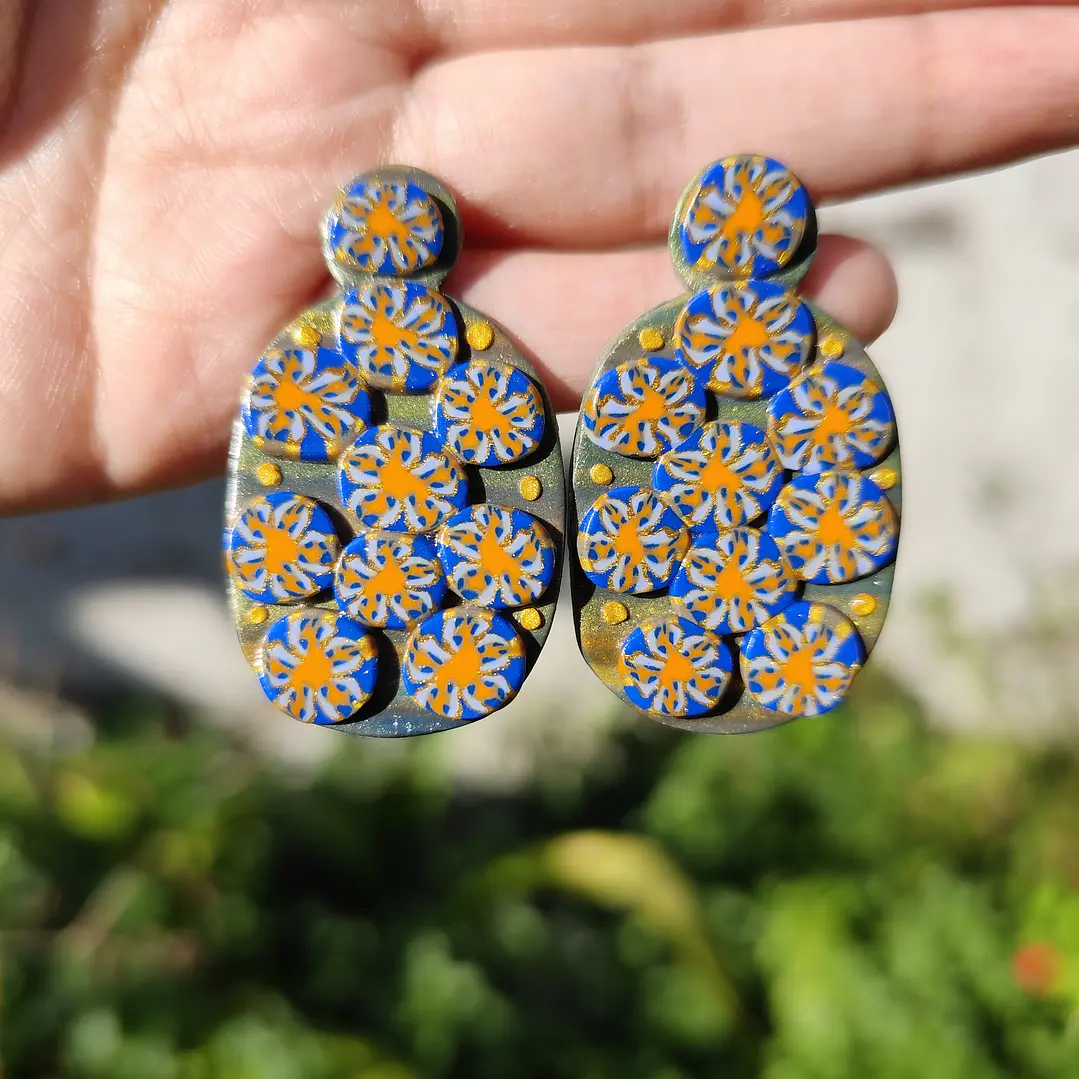 Aretes Flores Eléctricas ♥ 1