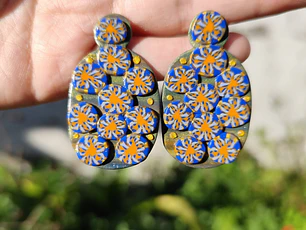 Aretes Flores Eléctricas ♥