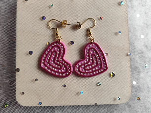 Aretes Corazón en Puntos♥