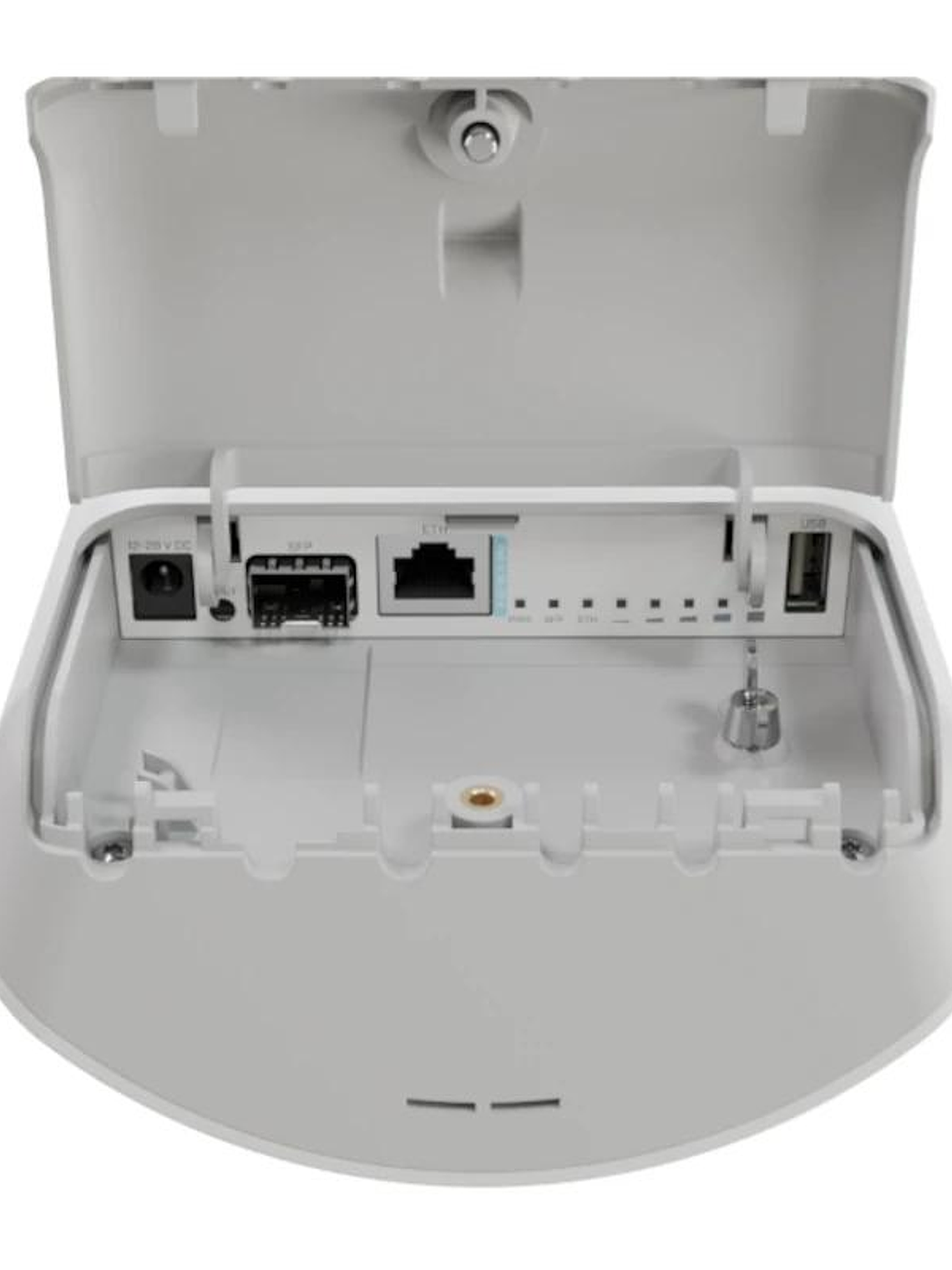 MikroTik mANTBox ax 15s WiFi6 1xGbE 1x2.5G SFP Out 3