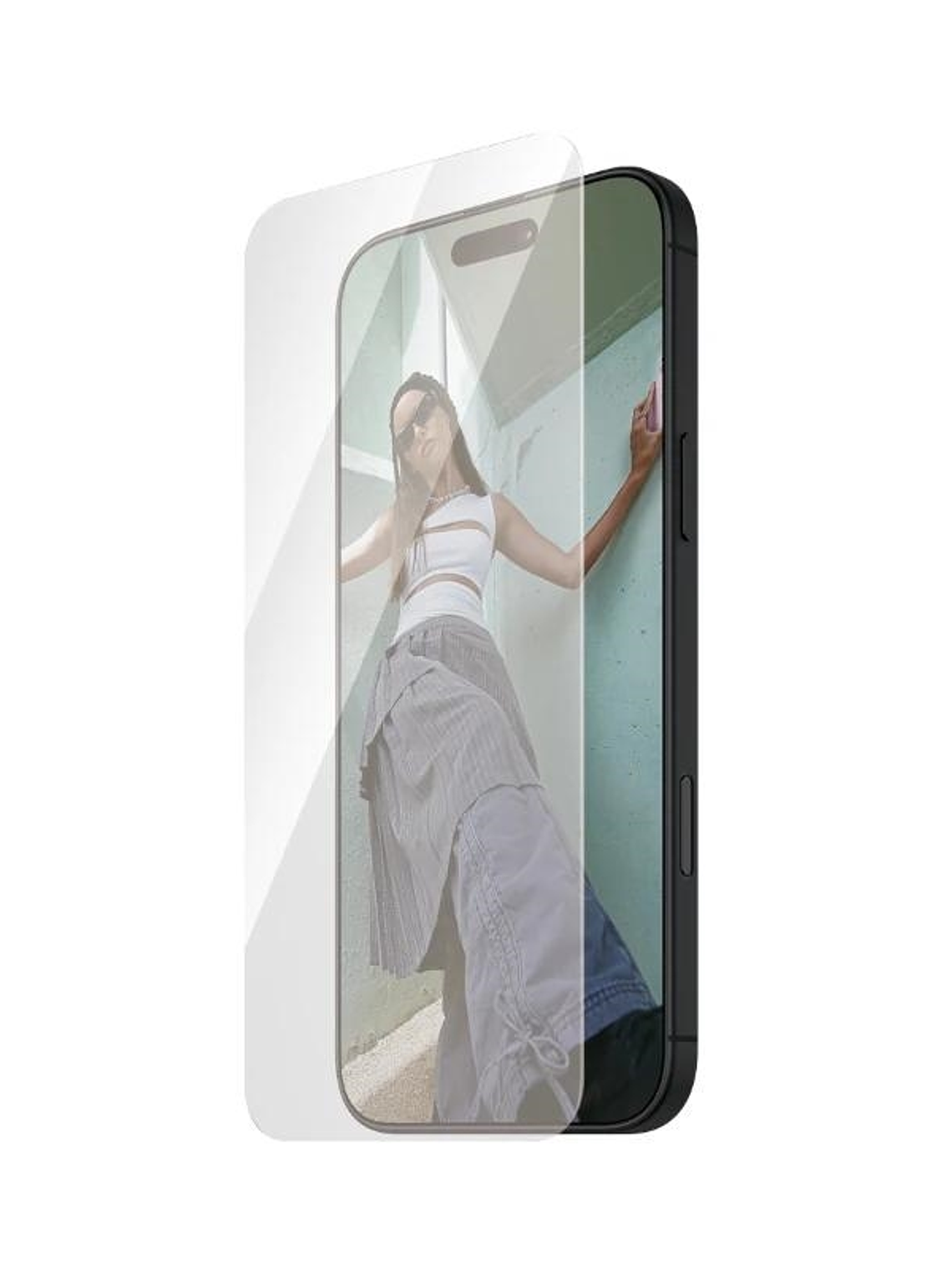 SAFE by PanzerGlass Screen Protector iPhone 16 Pro 1