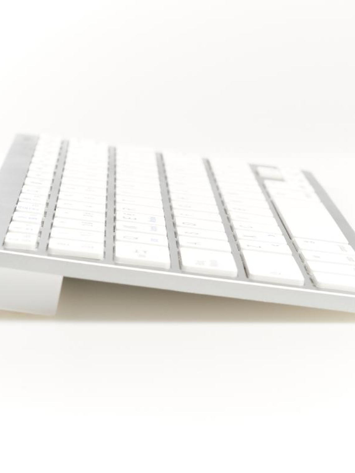 iggual Teclado Bluetooth Slim TKL-BT plata 2 canal 3