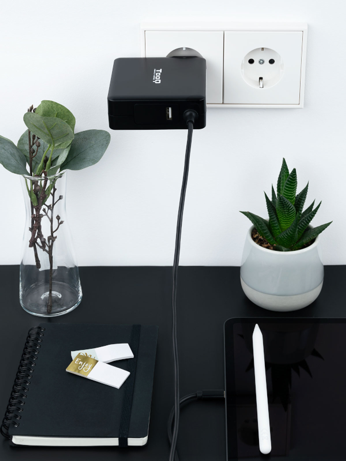 Tooq Cargador portátil conector USB-C 90W 4