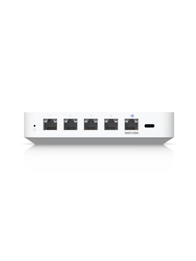 Ubiquiti UCG-Ultra Gateway 4xGbE 1x1/2.5GbE WAN 4