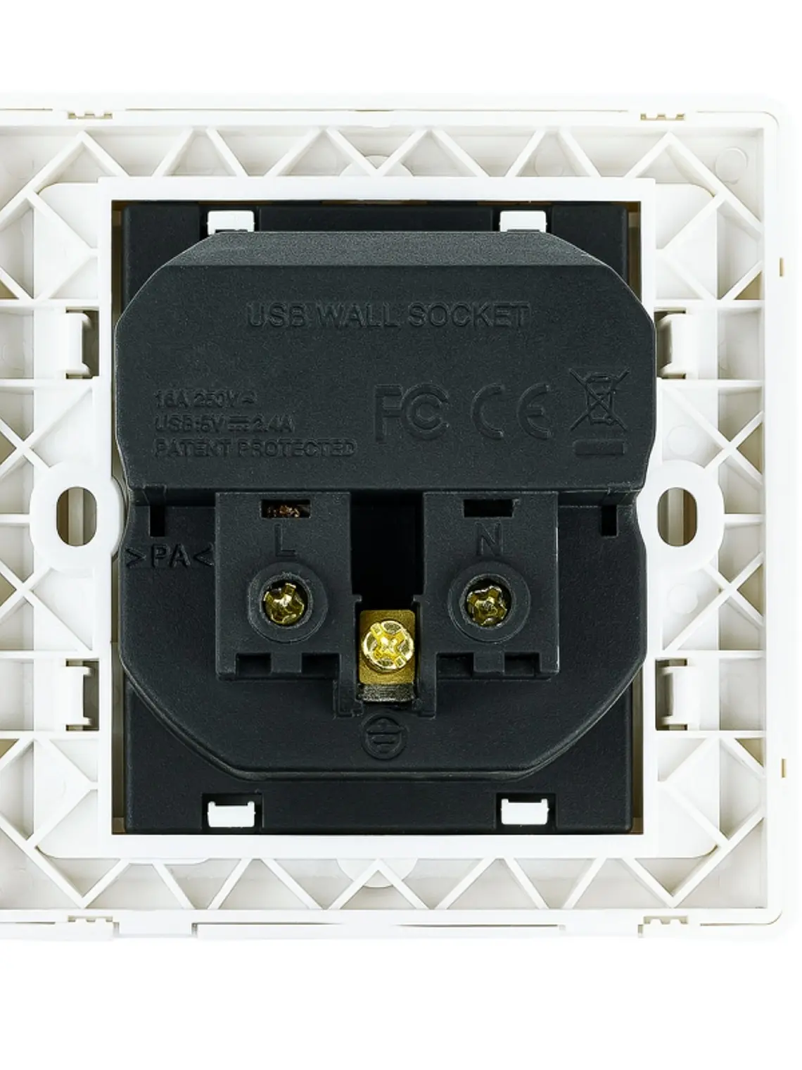 Nanocable Base de enchufe pared schuko+2USB 2.4A 3