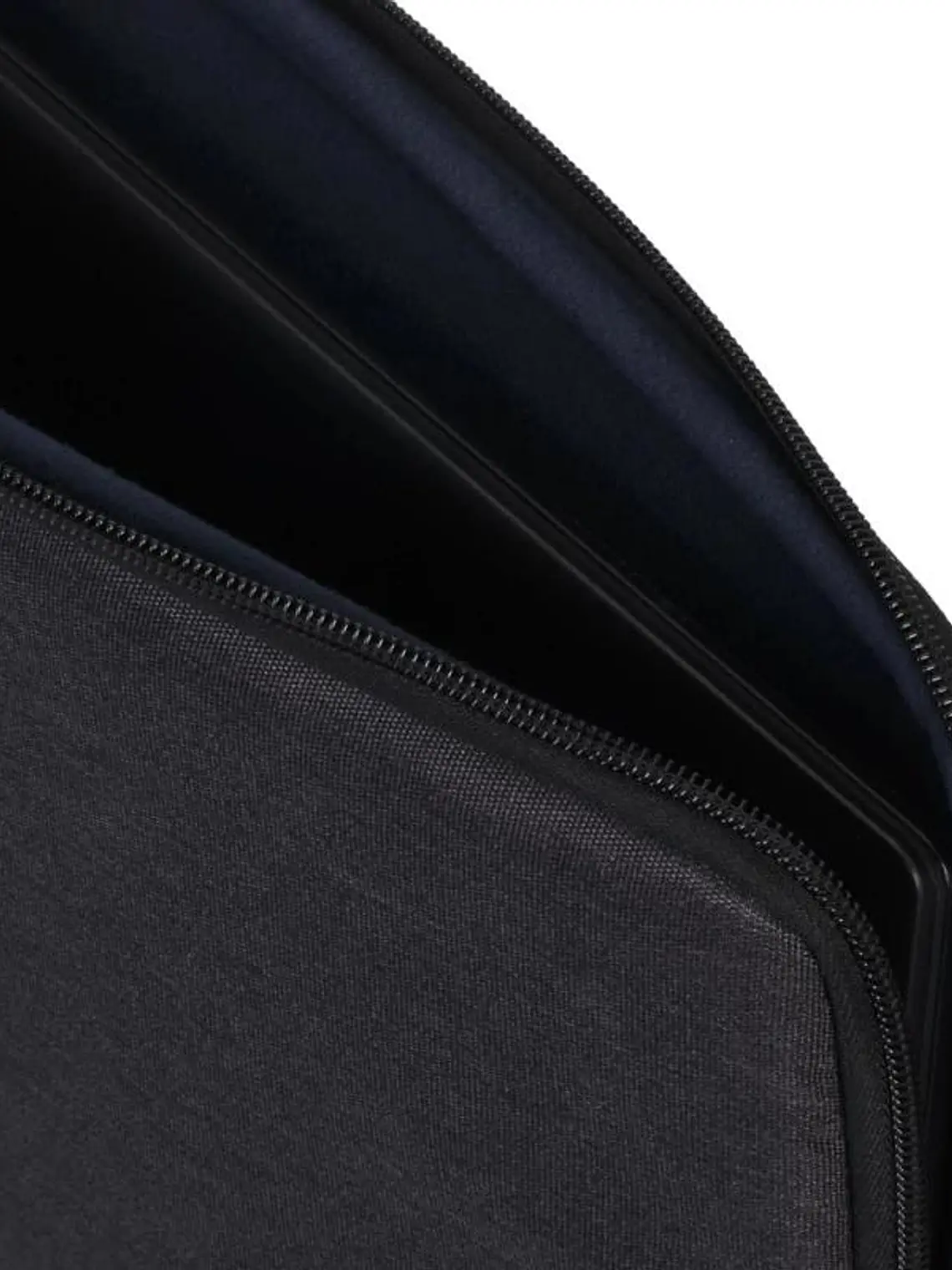RIVACASE 7704 Suzuka ECO negro funda 13-14