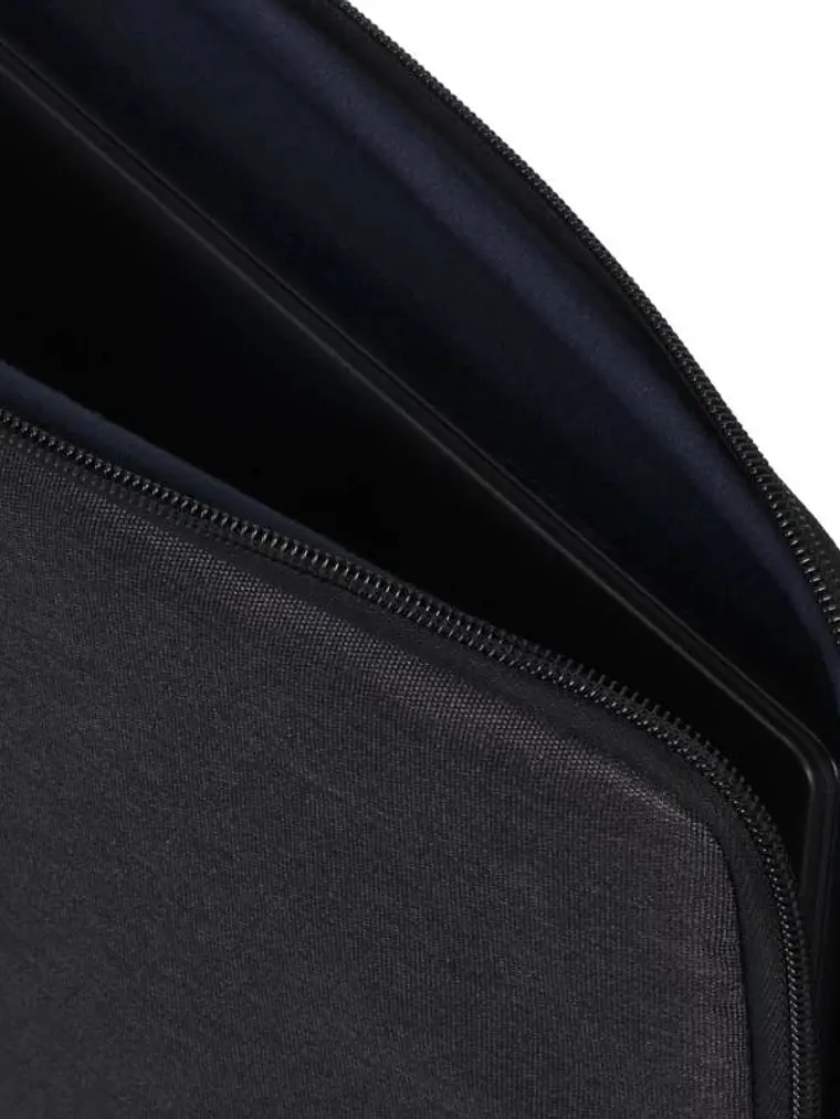RIVACASE 7704 Suzuka ECO negro funda 13-14