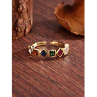 Anillo estilo vintage conpiedras sintéticas de colores en cortes varios en cobre chapado en oro 1