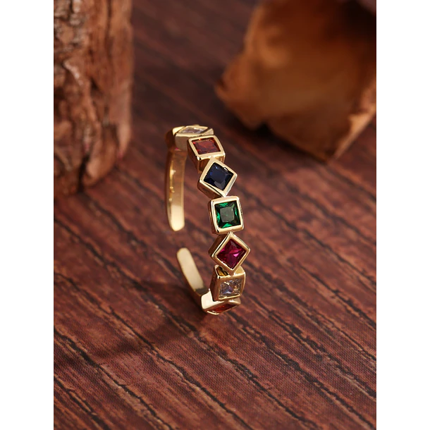Anillo estilo vintage conpiedras sintéticas de colores en cortes varios en cobre chapado en oro 2