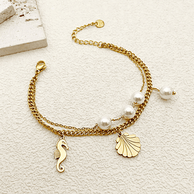 Pulsera del mar con perlas, caballito de mar y conchas en acero inoxidable chapado en oro amarillo