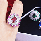 Anillo estilo rosa del tesoro con rubí de imitación oval y circonias rojas y blancas redondas en cobre blanco 2