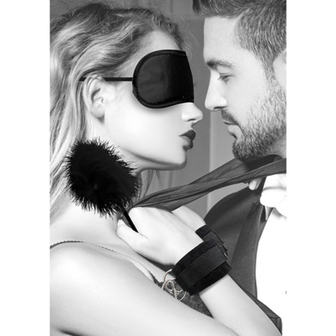 KIT BONDAGE INTRODUCTORY BONDAGE KIT 2 PRETO OUCH! 1