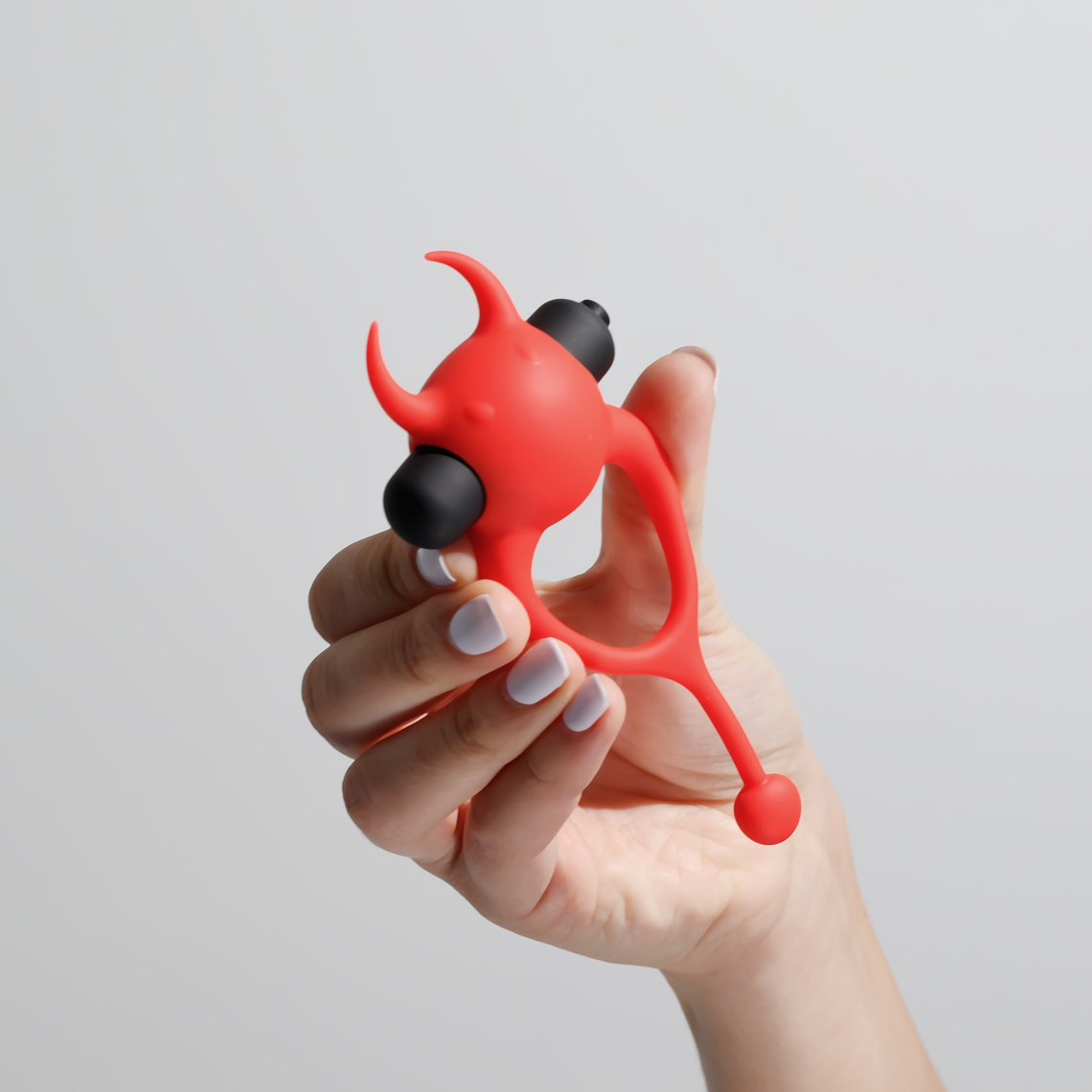 DAEMON ANEL PARA O PÉNIS COM VIBRAÇÃO VERMELHO CRUSHIOUS 10