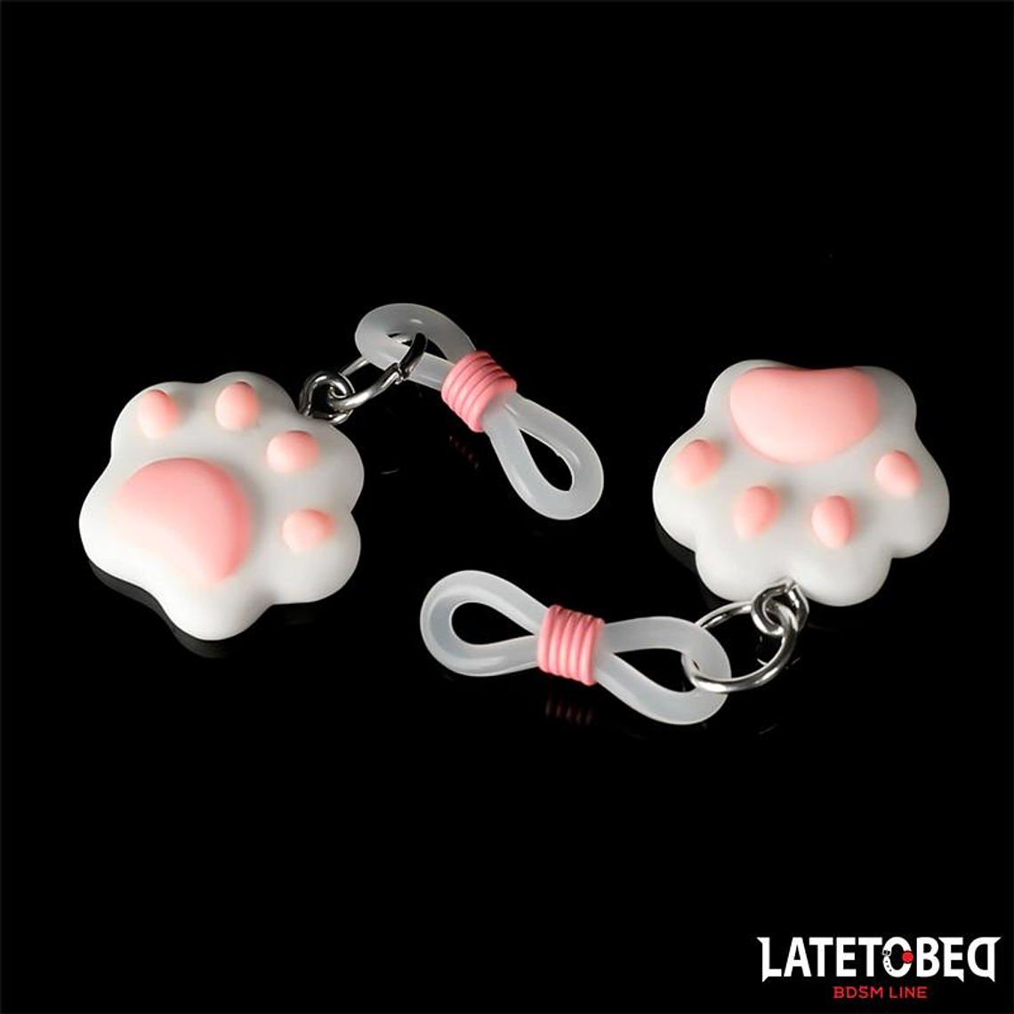 Nipple clamps with Kitty Paw 3