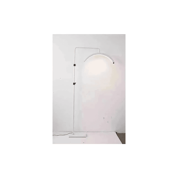 Lampara Led Media Luna Estética Para Pestañas Cejas Hogar CH 10