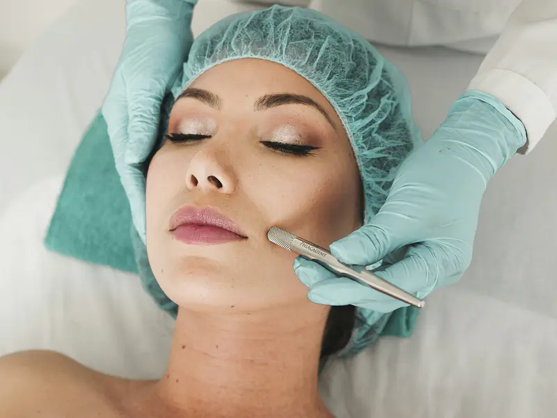 Armonización o lifting facial