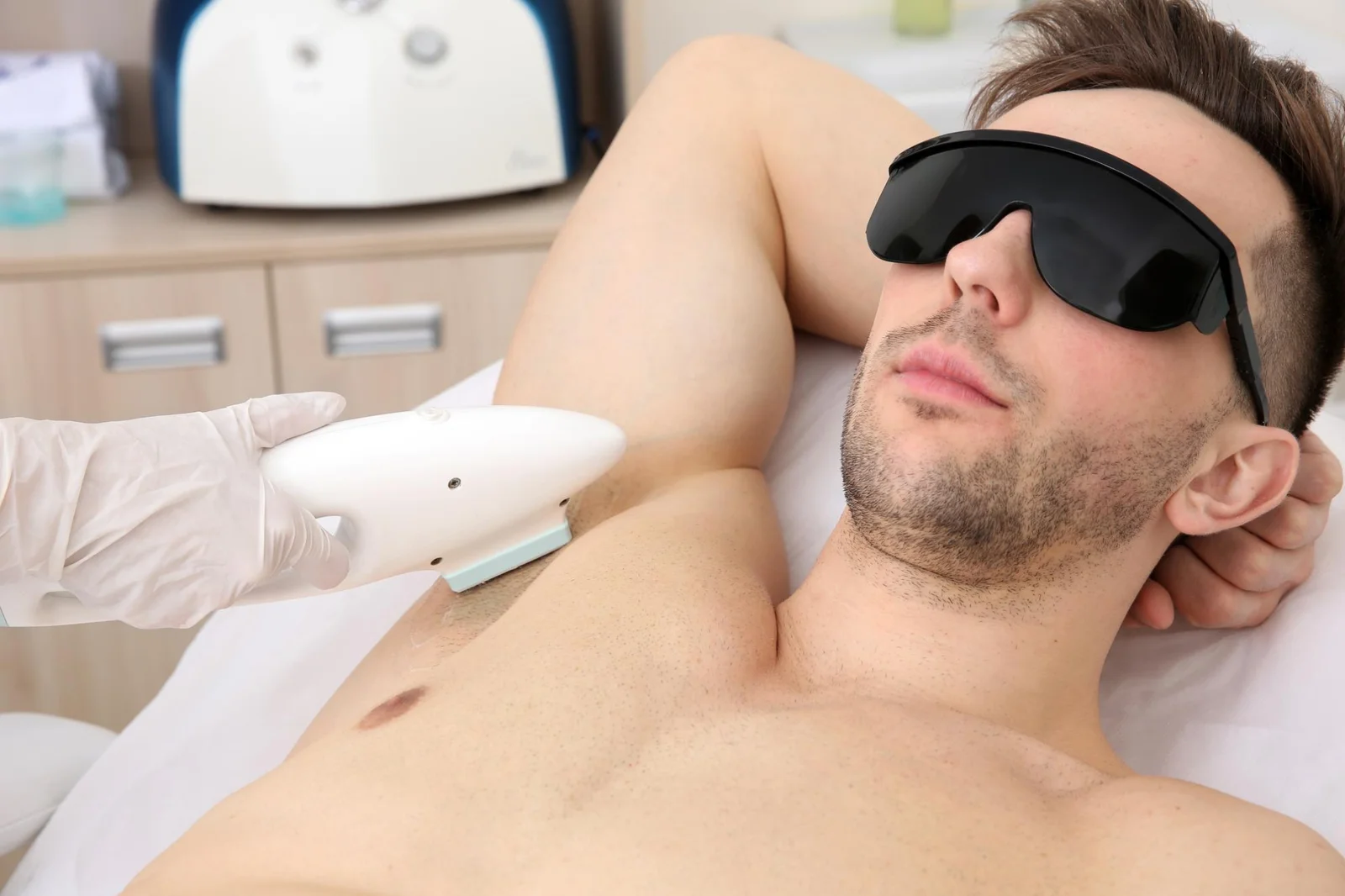 Depilación triláser masculina NutraPiel