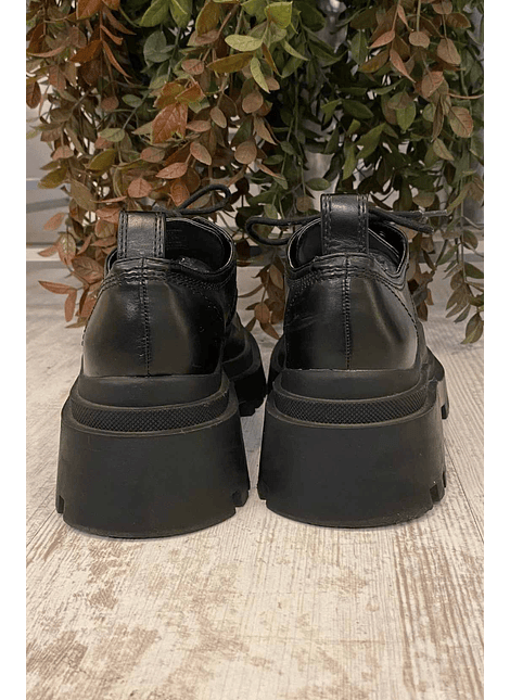 Zapatos Negros Con Cordones Talla 37 Zara