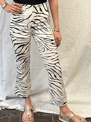 Pantalones Blancos Cebra Flare Talla 34 Zara