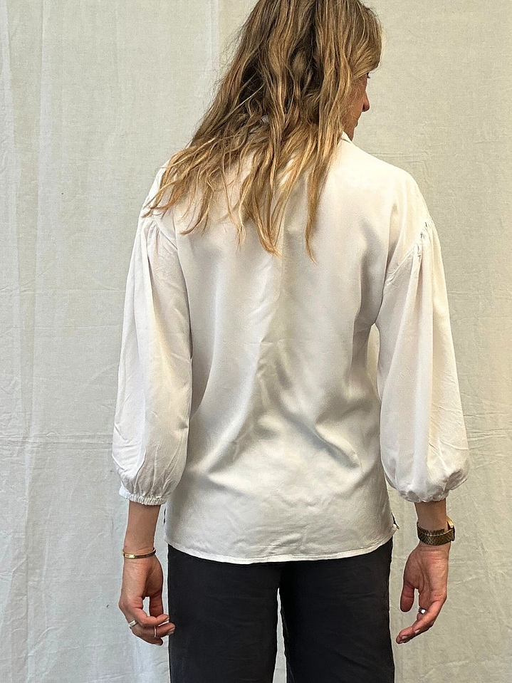 Blusa Blanca Mangas En Globo The Brand 2