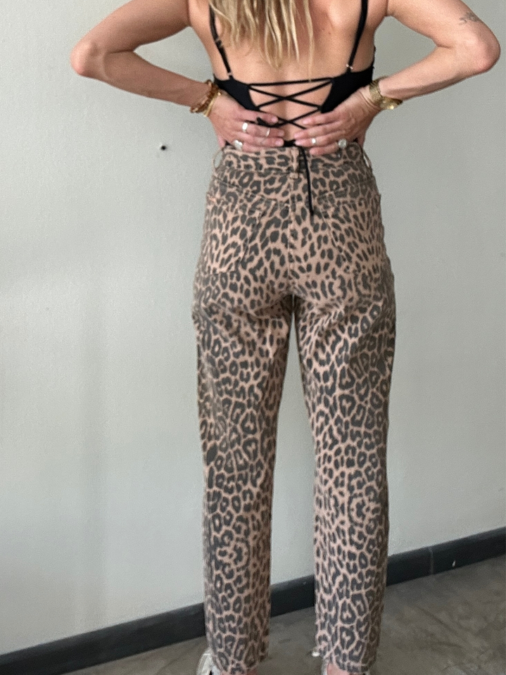 Pantalones Mom Jeans Cheeta Talla 34 Momchic 2
