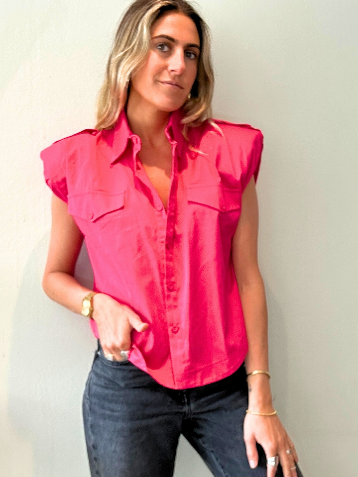 Blusa Hombreras Fucsia Con Etiqueta Neutro 3