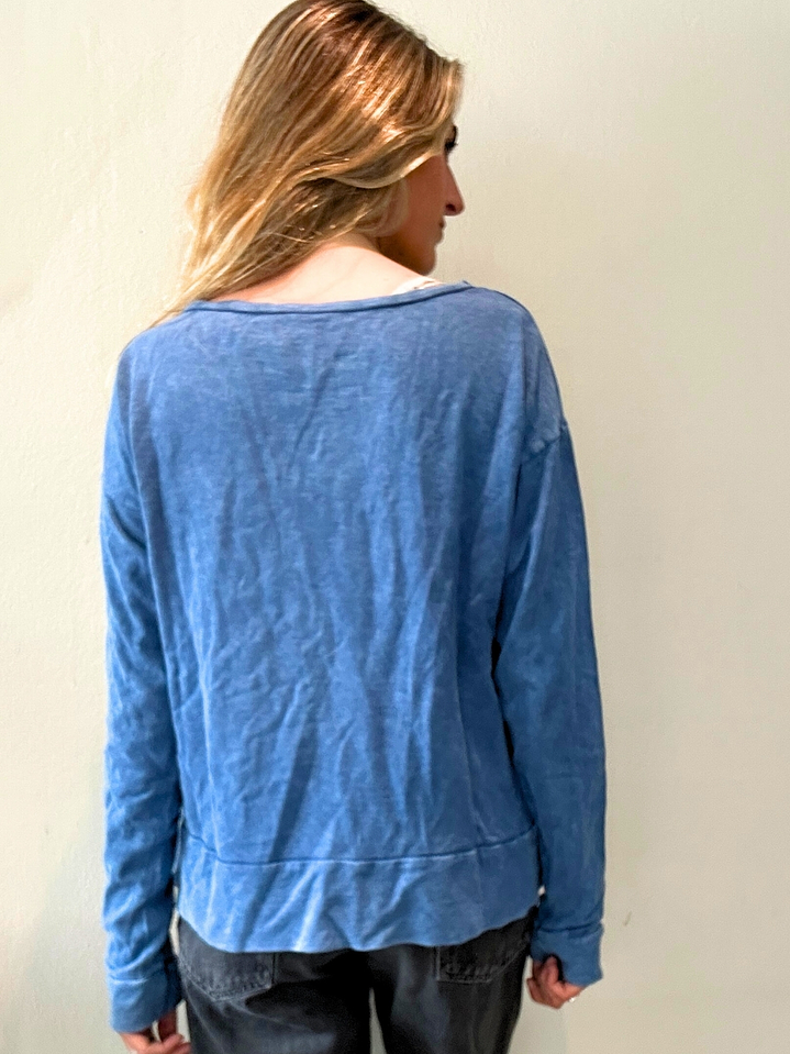 Polerón Azul Estampado Unicorneo Talla M H&M 2