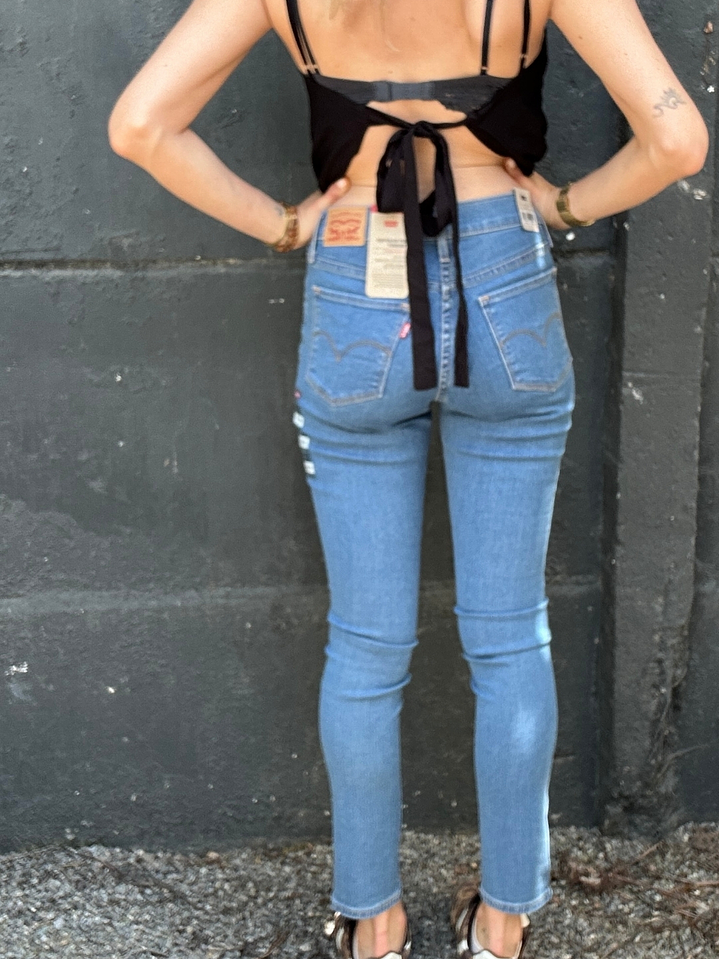 Pantalones Jeans Pitillos Talla 36 Levi Con Etiqueta 2