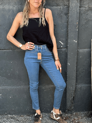 Pantalones Jeans Pitillos Talla 36 Levi Con Etiqueta