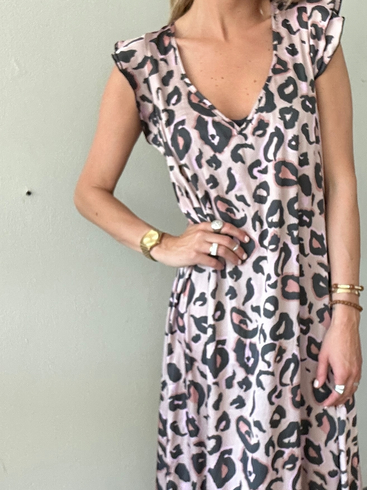 Vestido Cheeta Terminación Vuelo Milagro No Santo 3