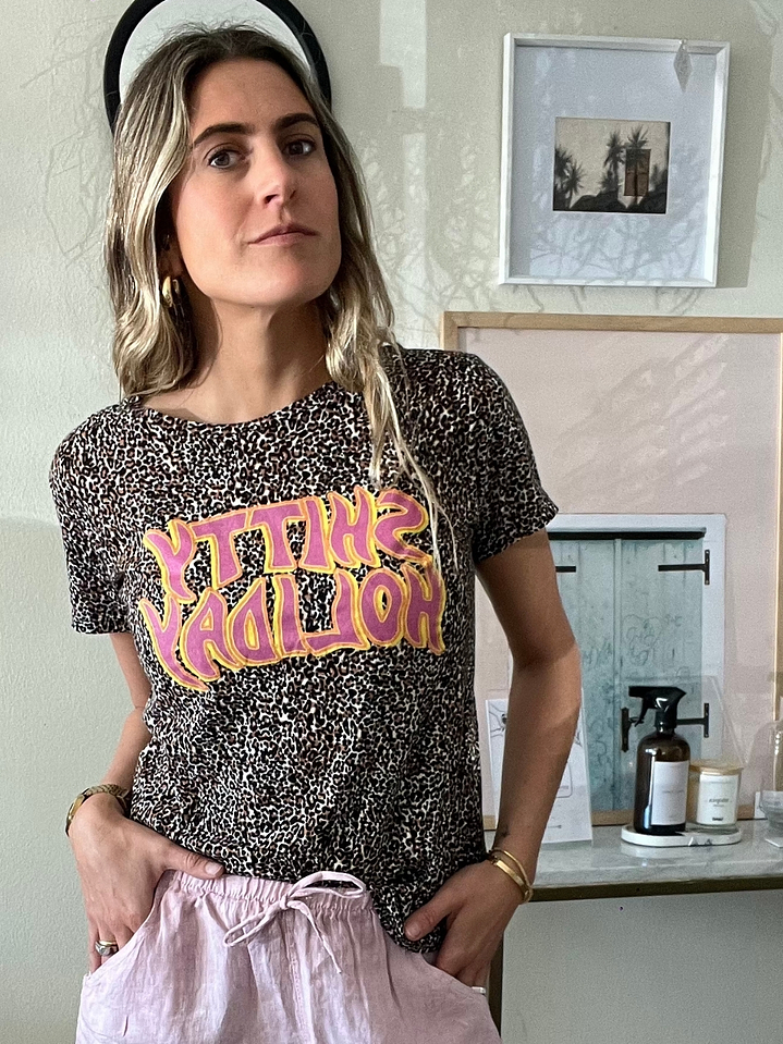 Polera Manga Corta Cheeta Shitty Holiday Talla XS Complot 1