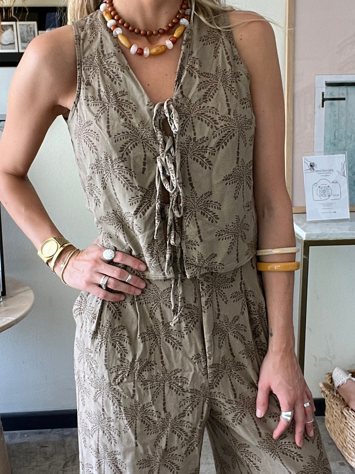 Conjunto Mallorca Paradiso Café Estampado Palmeras Talla S Lounge 2